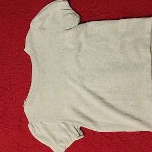 Puffer sleeve shirt
